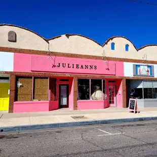 JulieAnn&apos;s Building front