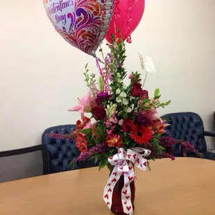 They did a great job on this vday arrangement!