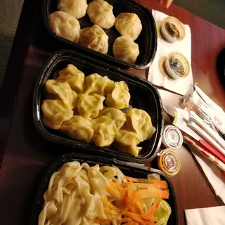 10. Pork and Shrimp Dumplings (12 pcs)