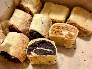 Chewys Rugelach
