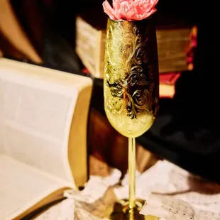 Cork and Thorn - Crisp Clean mixture or Ros'e wine and rose flavors with a hint of fig