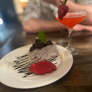 Cookies  and cream dessert