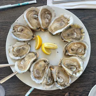 Fresh Shucked and great salinity and size.