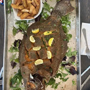 Fried Flounder was fried to perfection and each bite was mouthwatering and aroma of the ocean.