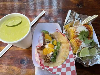 Small Moutain Street Tacos