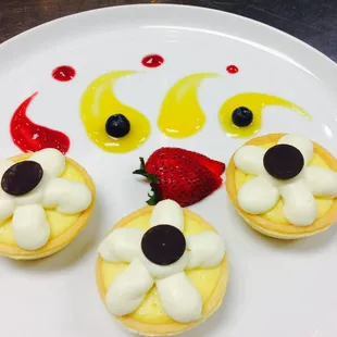 dessert, food