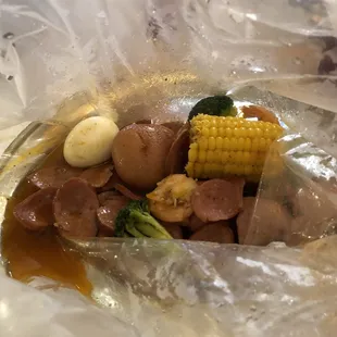 Lunch Special: L11. Shrimp (6pc) &amp; Sausage (1/2lb.)
