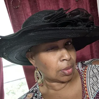 Yvette B.