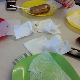 Love this place best donuts in town.