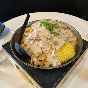 Japanese Sukiyaki Pot