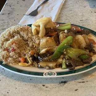 Happy family lunch special ( w/ fried rice)