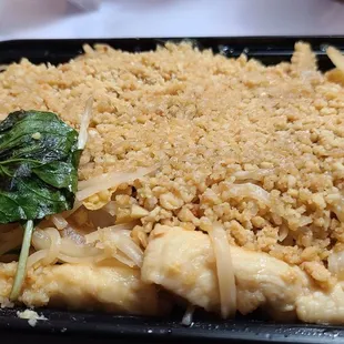 Pad Thai (Thai Style Noodles)