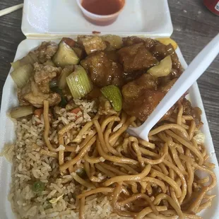 2 item combo with Orange chicken and kung pao chicken.