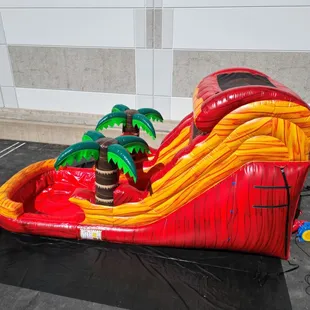 14ft volcano rush water slide