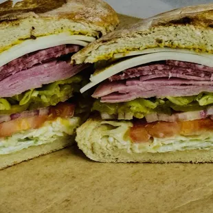 Ham &amp; salami sandwich