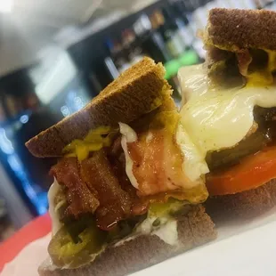 Cheesy bLT