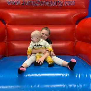 Jump!Zone Party Play Center - Florence, KY  859.283.5867 - Birthday Parties, Inflatables, Mai Pizza, Icee, Bunny Blue Ice Cream
