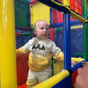 Jump!Zone Party Play Center - Florence, KY  859.283.5867 - Birthday Parties, Inflatables, Mai Pizza, Icee, Bunny Blue Ice Cream