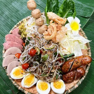 Tum jumpa lao platter