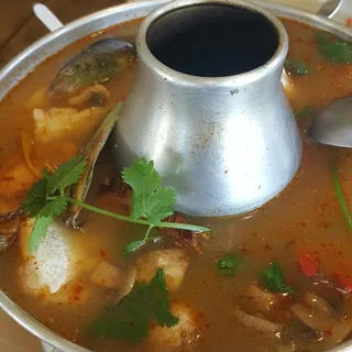 304 Spicy Seafood Soup