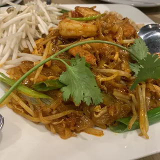 801 Pad Thai