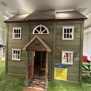 Play house