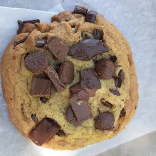 Triple chocolate cookie