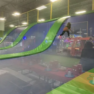 Trampoline