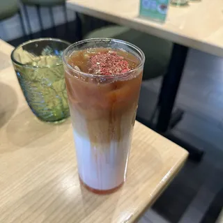 Yunnan Rose Coffee Latte
