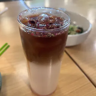 Yunnan Rose Puerh Latte