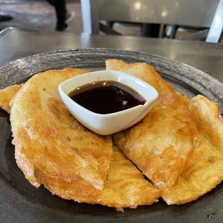 Pan-Fried Scallion Cake