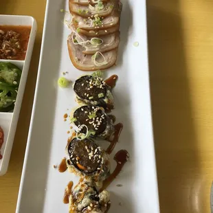 Cold pork slices and a special roll