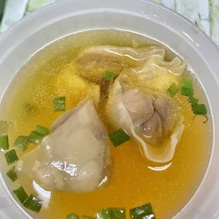 Wonton soup