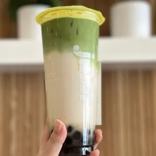 Cold Madagascar Vanilla Matcha Latte** w/boba and oat milk