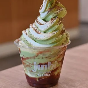 Matcha Vanilla swirl with red bean and Hojicha dust