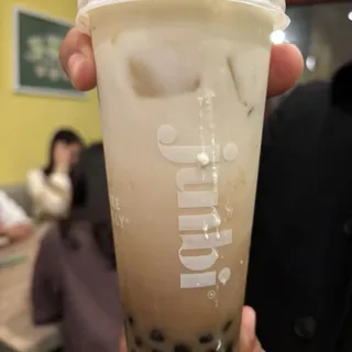 Cold Brown Sugar Milk w/ Boba**
