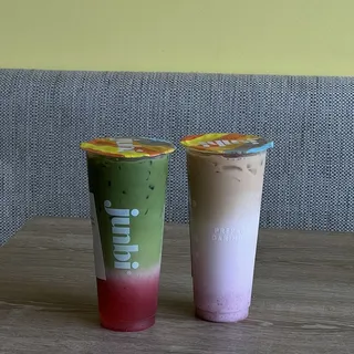 Cold Strawberry Matcha Latte**