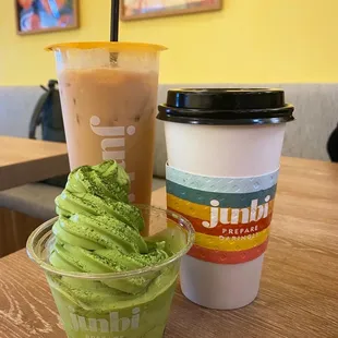 Cold Earl Grey Tea W/ Milk** Matcha