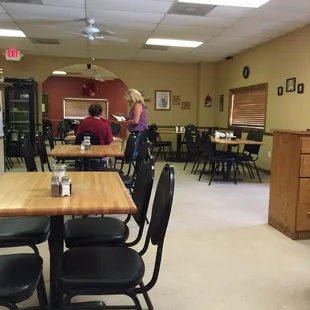 Good wait staff and friendly place