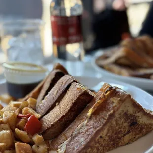 Junction Bakery & Bistro