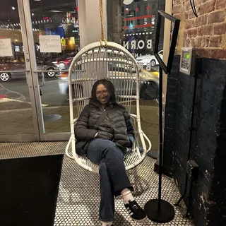 Victoria P.