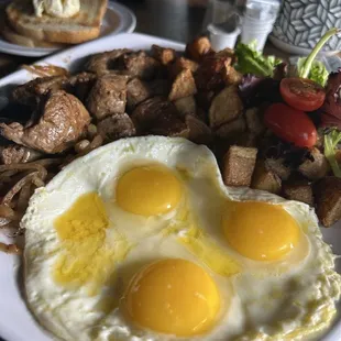 Steak Tips and Eggs