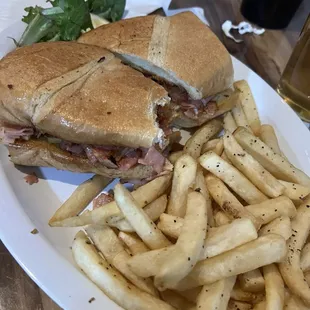 Tripleta 3 Meat Sandwich