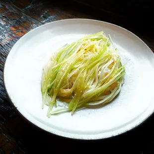 Lightly poached shrimp with green meat radish and celtuce