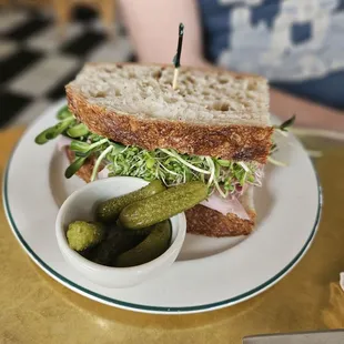 Ham sandwich (1/2)