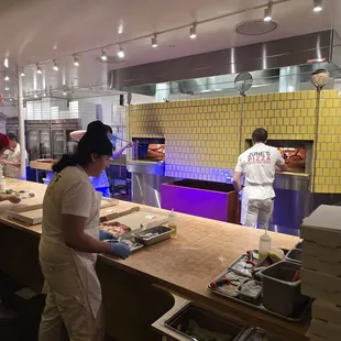 sushi and sashimi, interior