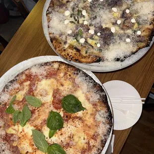 Mushroom Special Pizza