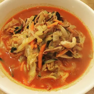 ramen and noodles, ramen, noodle soup, noodle dish, food, noodles