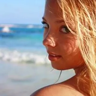 Hannah J.