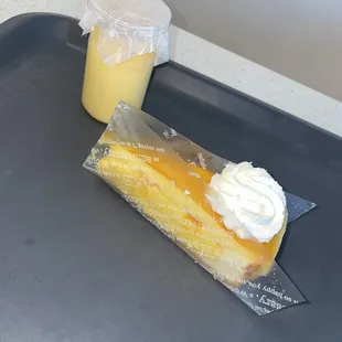 Mango cheesecake 2.5/5 subpar   Creme brûlée 2.9/5 ok/good